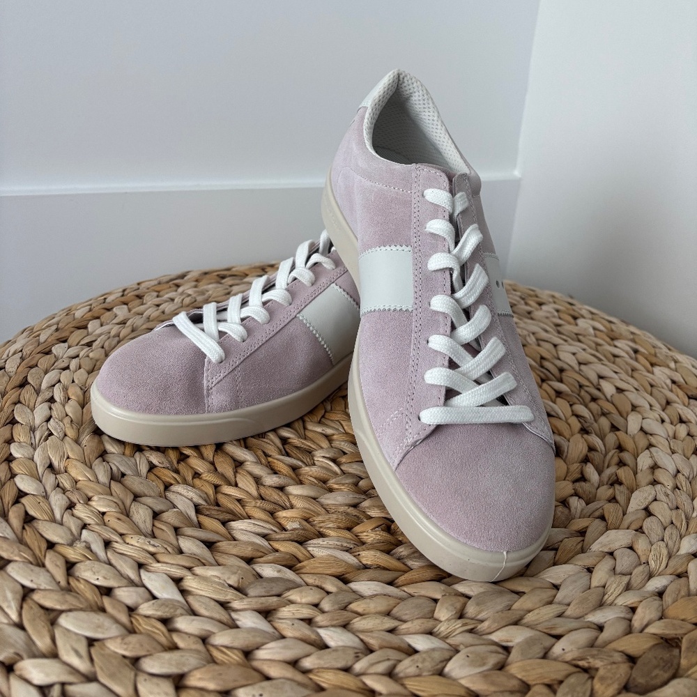 Pink Ecco Sneakers